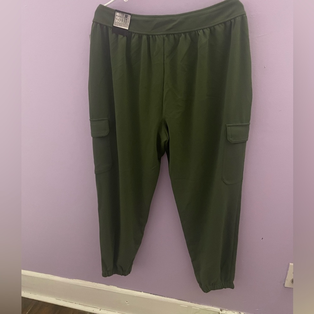 Women SoHo pants